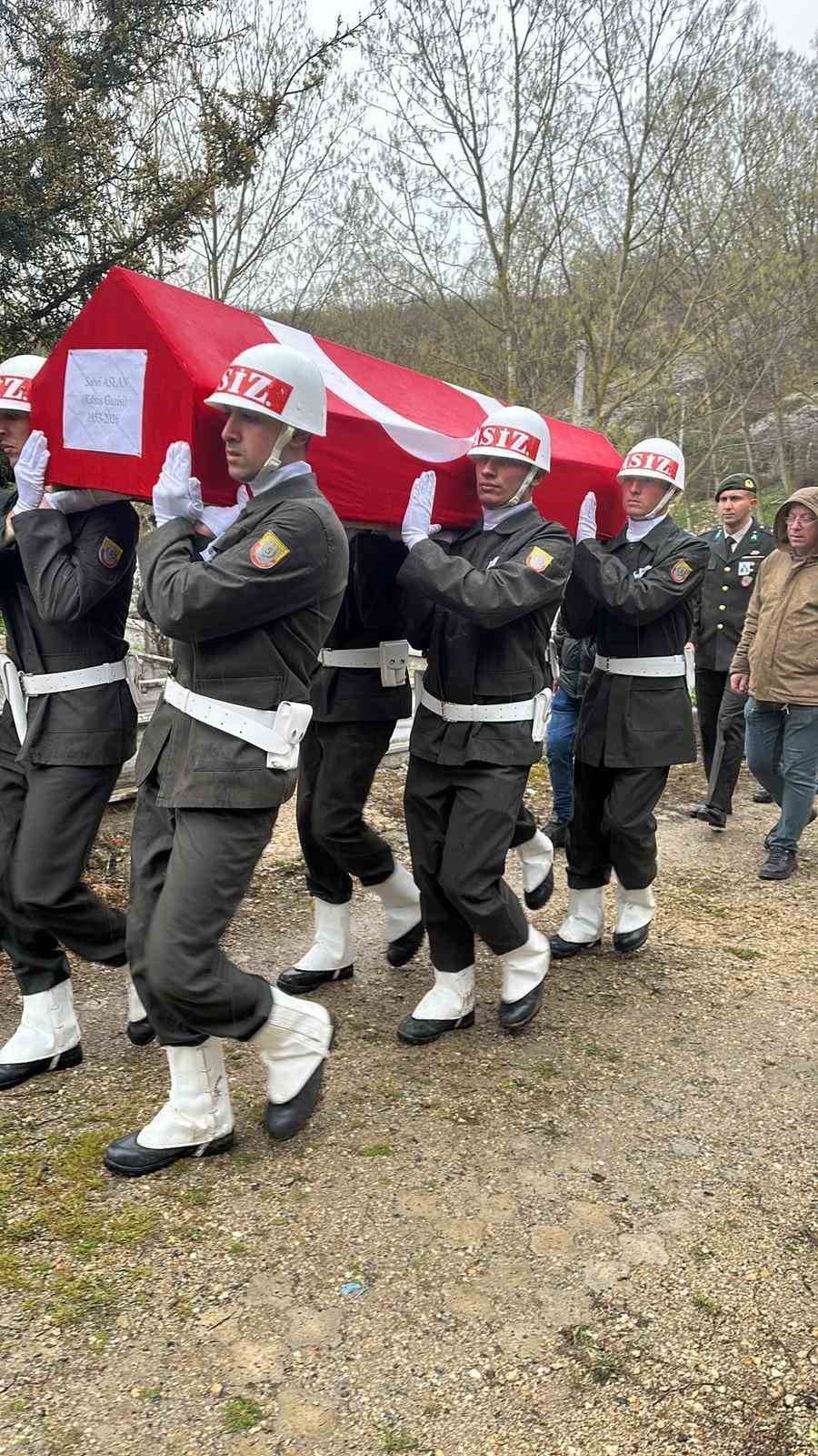 Kıbrıs Gazisi Sabri Aslan son yolculuğuna uğurlandı
