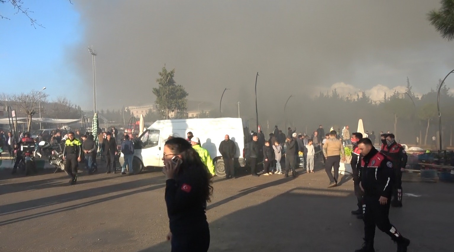 Kilis’te STK’ya ait prefabrik yapıda yangın
