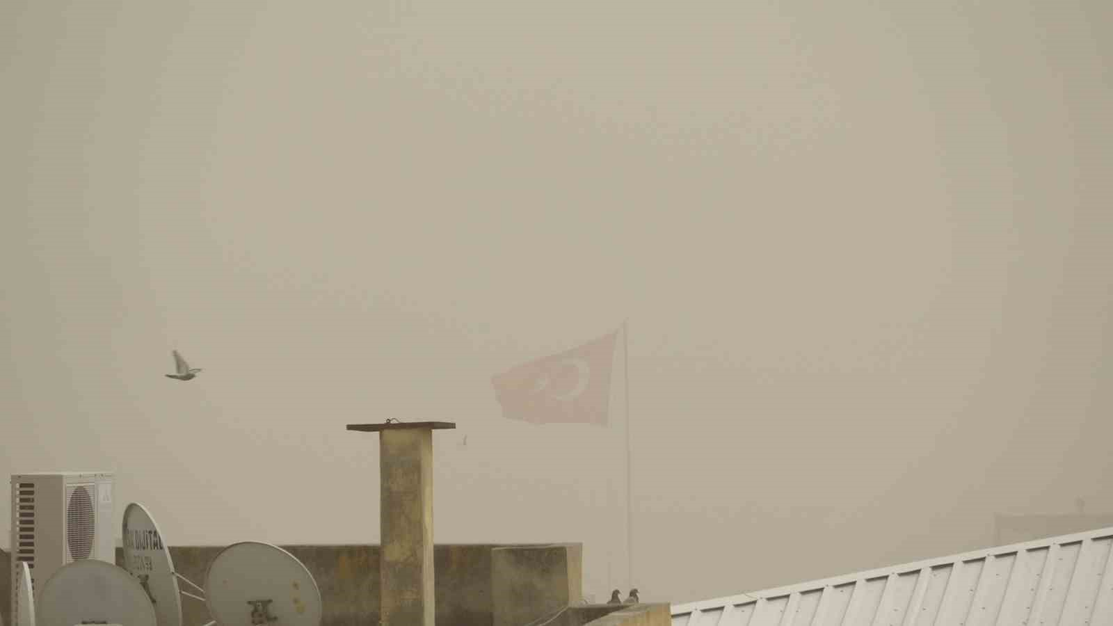 Kilis’te toz taşınımı hayatı olumsuz etkiliyor
