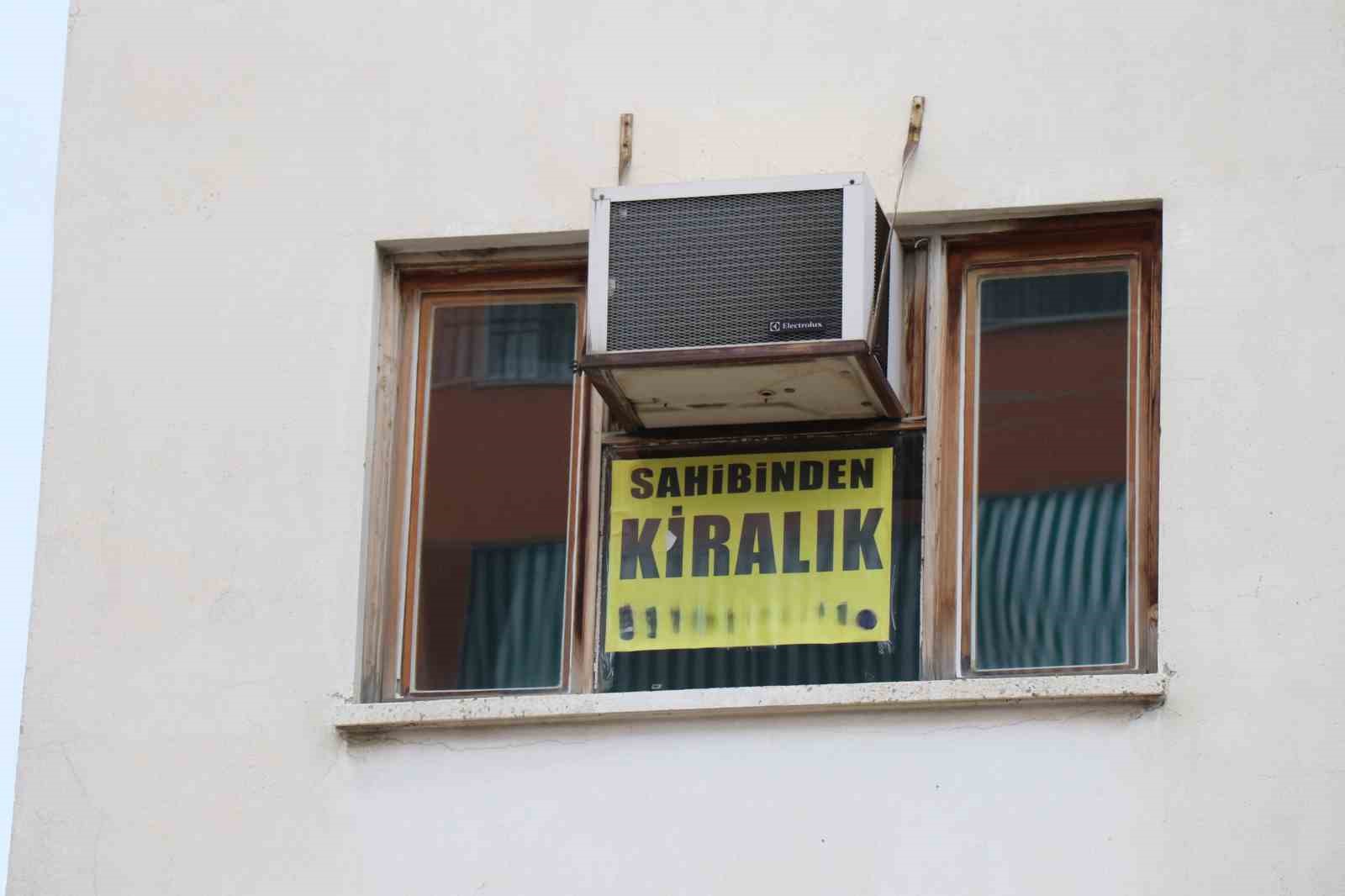 Kiracısını her 50 günde kontrol etmek isteyen ev sahibinden 3 sayfalık sıra dışı kriter listesi
