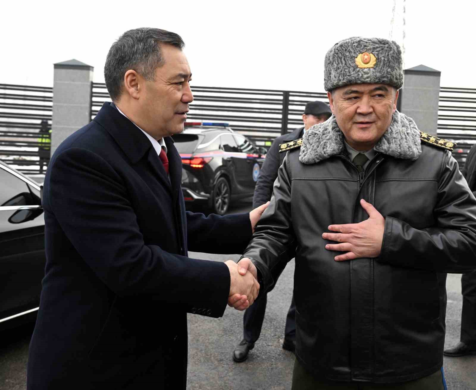 Kırgızistan Ulusal Güvenlik Komitesi Başkanı Taşiyev ve 3 yardımcısı görevden alındı
