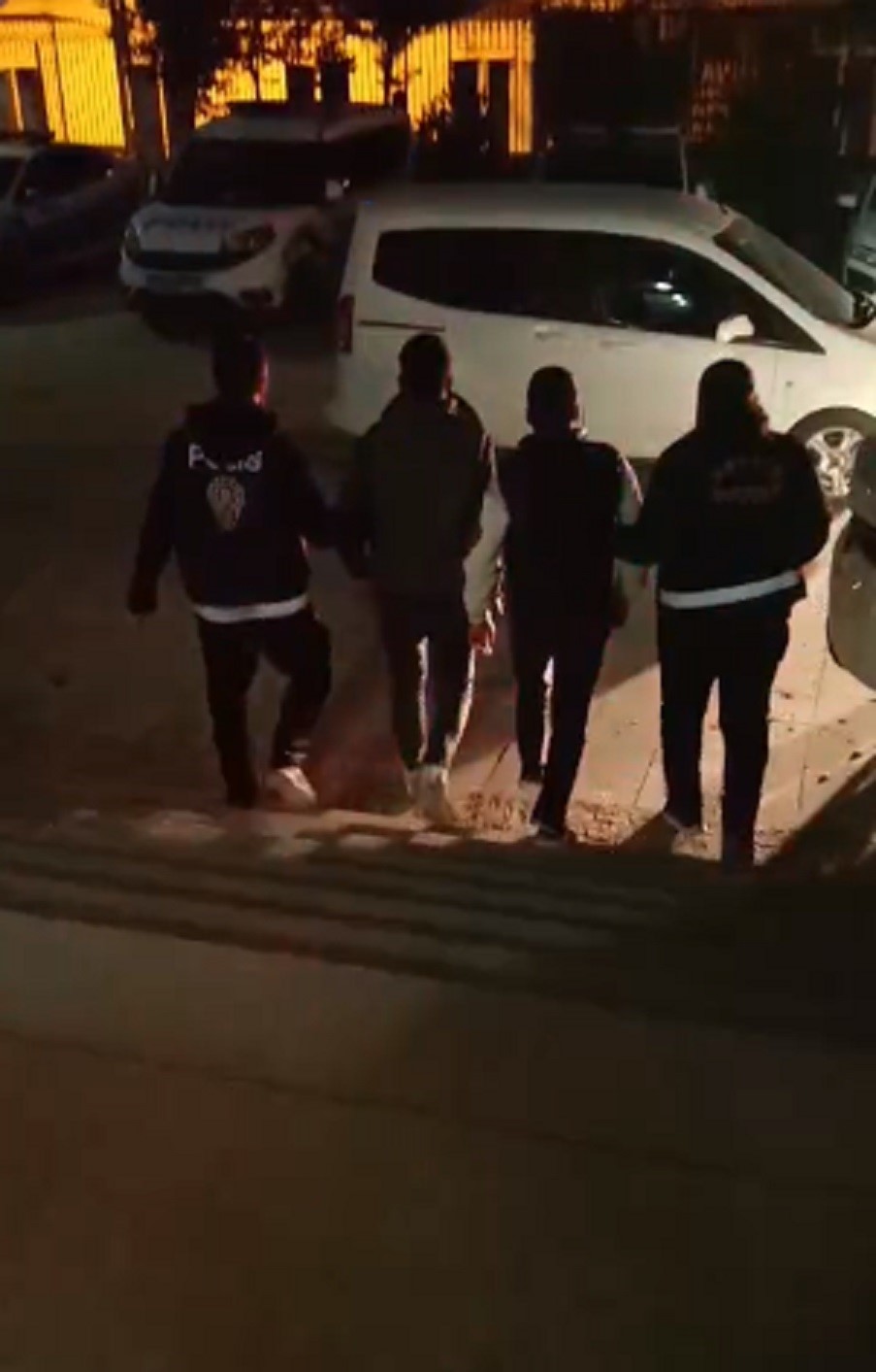Kırıkhan’da hırsızlık şüphelisi 2 kişi yakalandı
