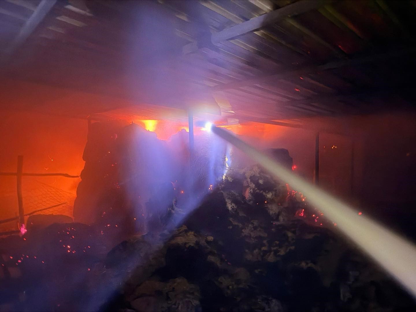 Kırıkhan’da samanlık yangını
