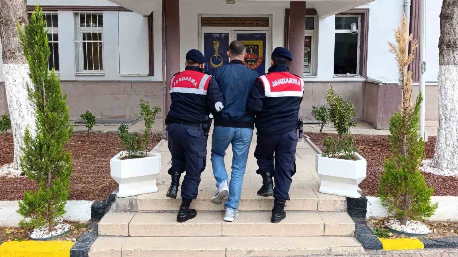 Kırıkkale’de 2 hükümlü yakalandı
