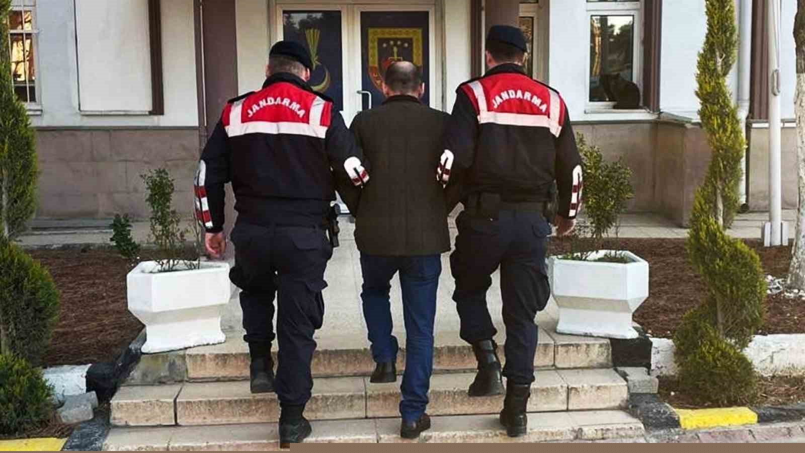 Kırıkkale’de aranan 2 hükümlü jandarma operasyonuyla yakalandı
