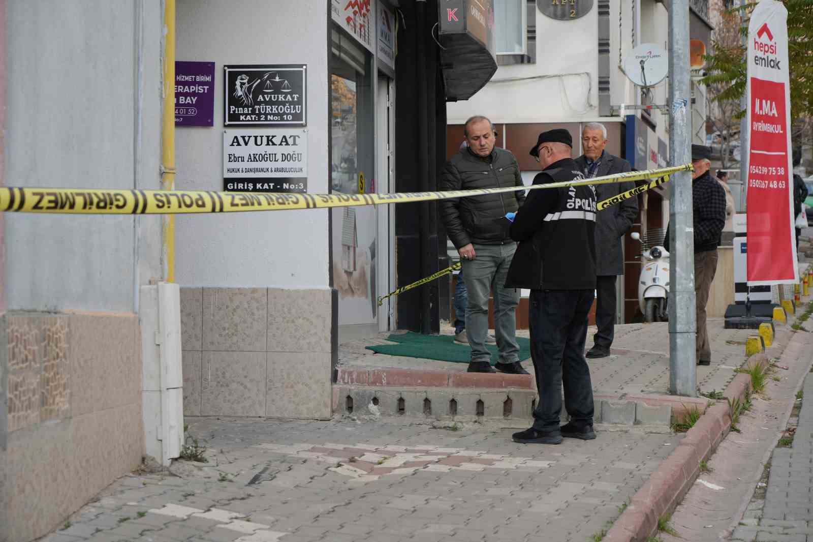 Kırıkkale’de boşanma aşamasındaki gelinini ve kız kardeşini öldüren sanık hakim karşısında
