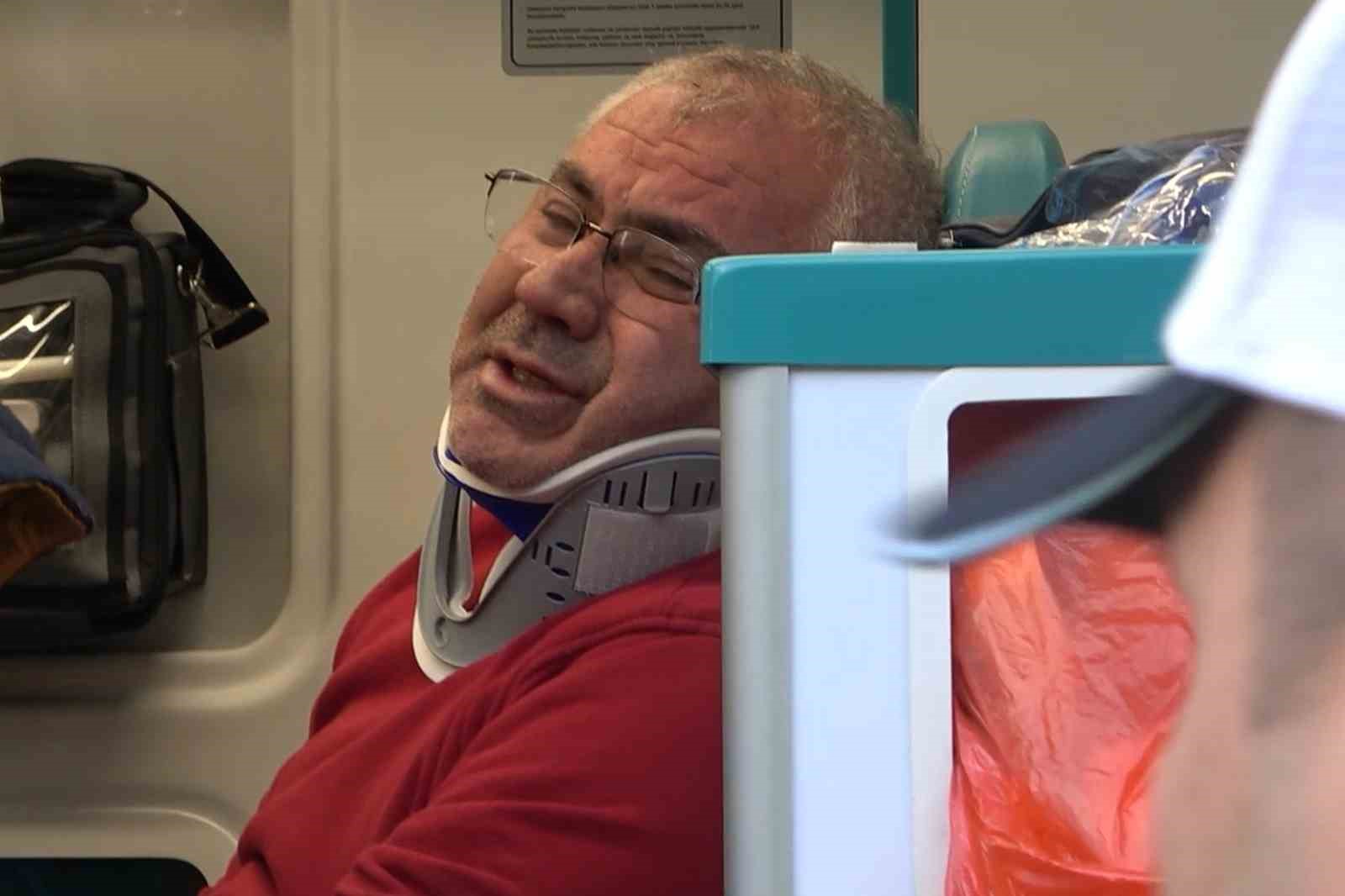 Kırıkkale’de işçi servisi kamyonla çarpıştı: 5 yaralı
