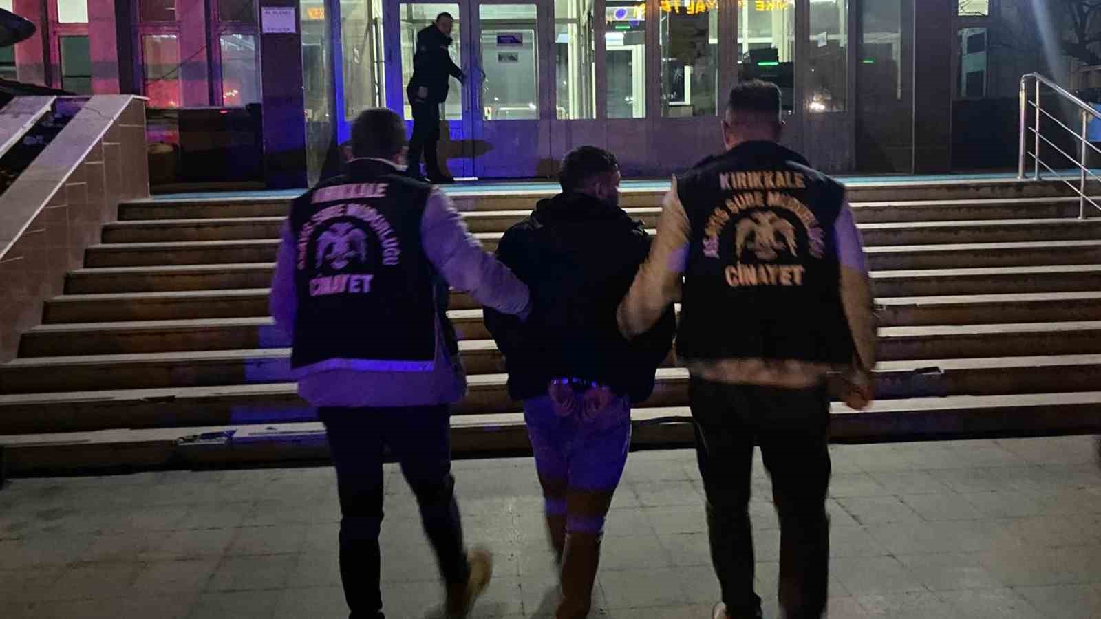 Kırıkkale’de şok uygulamada çok sayıda hükümlü yakalandı
