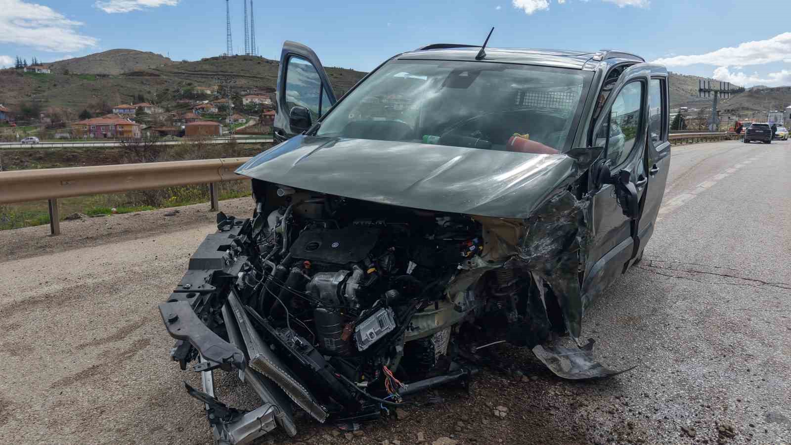 Kırıkkale’de zincirleme trafik kazası: 7 yaralı

