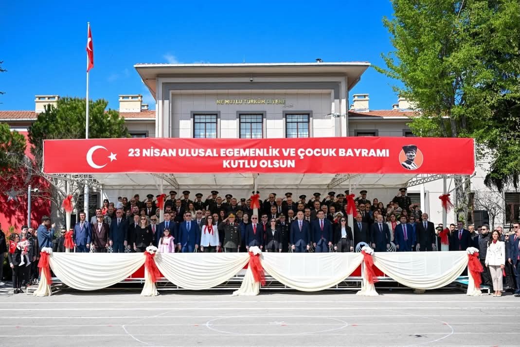 Kırklareli’nde 23 Nisan coşkuyla kutlandı
