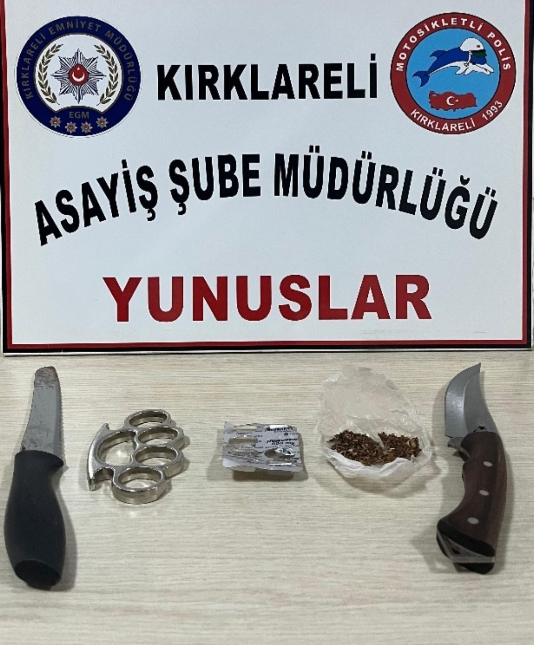 Kırklareli’nde asayiş uygulamalarında aranan 8 şahıs yakalandı
