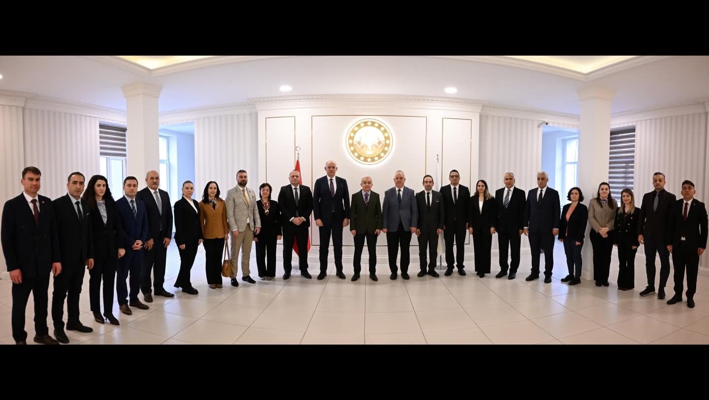 Kırklareli’nde gençlik ve spor yatırımları masaya yatırıldı
