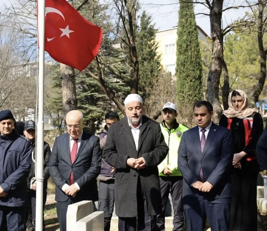 Kırklareli’nde şehit polis İbrahim Çınar kabri başında anıldı
