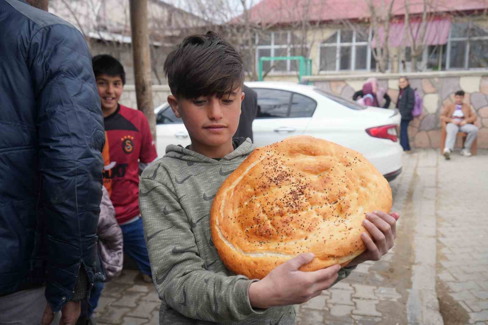 Kırköy beldesinde Ramazan ayında ekmek pişirilmiyor
