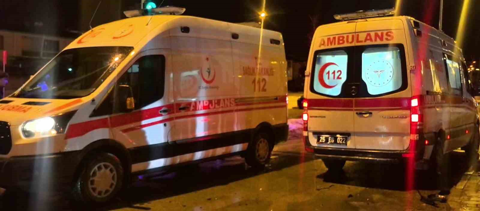 Kırmızı ışık ihlali kazaya neden oldu: 2 yaralı
