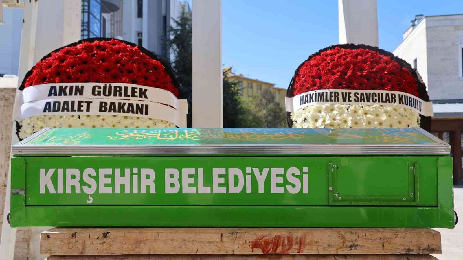 Kırşehir’de boğazına çilek kaçan 2,5 yaşındaki çocuk hayatını kaybetti
