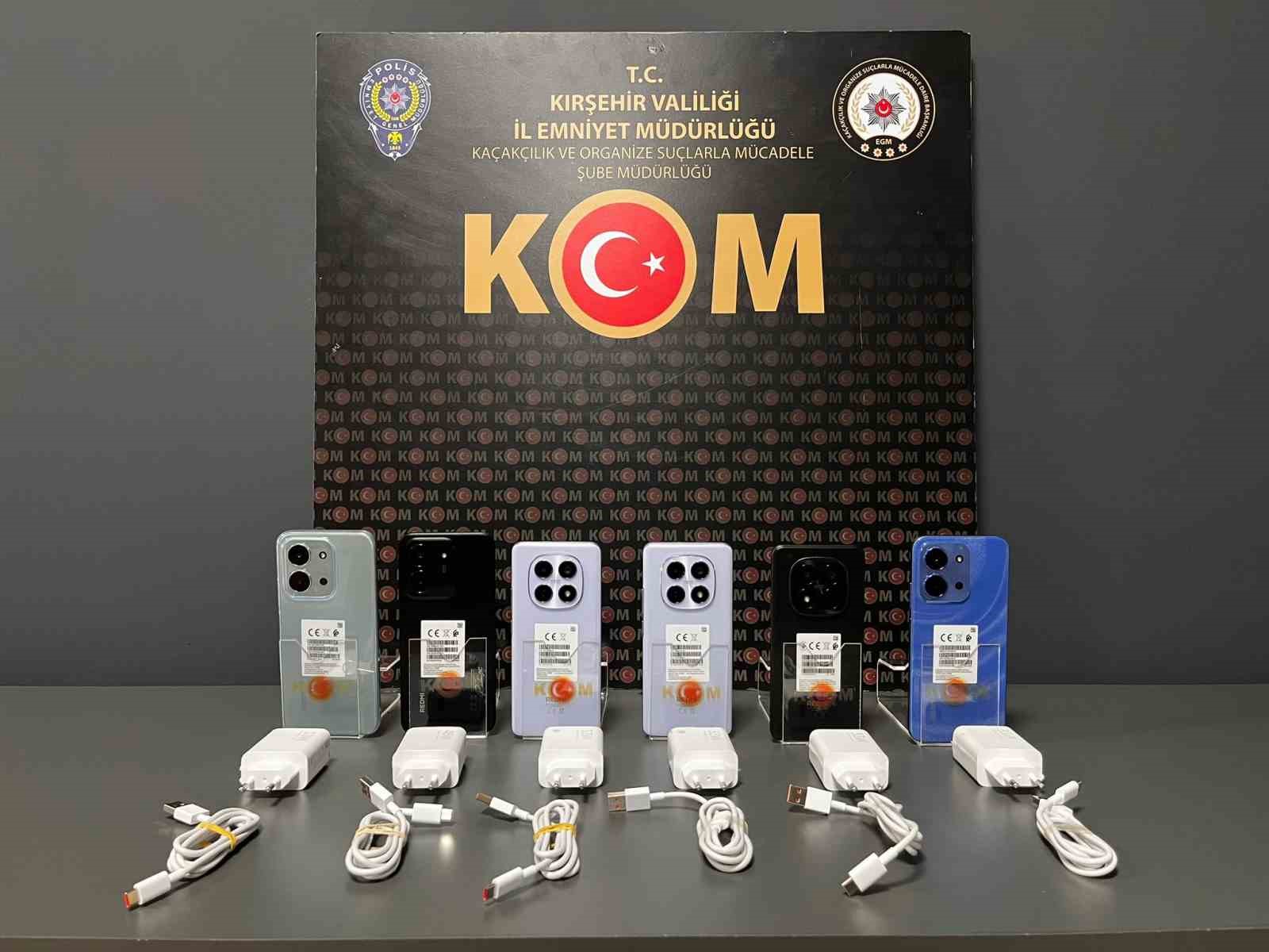 Kırşehir’de kaçak cep telefonu operasyonu
