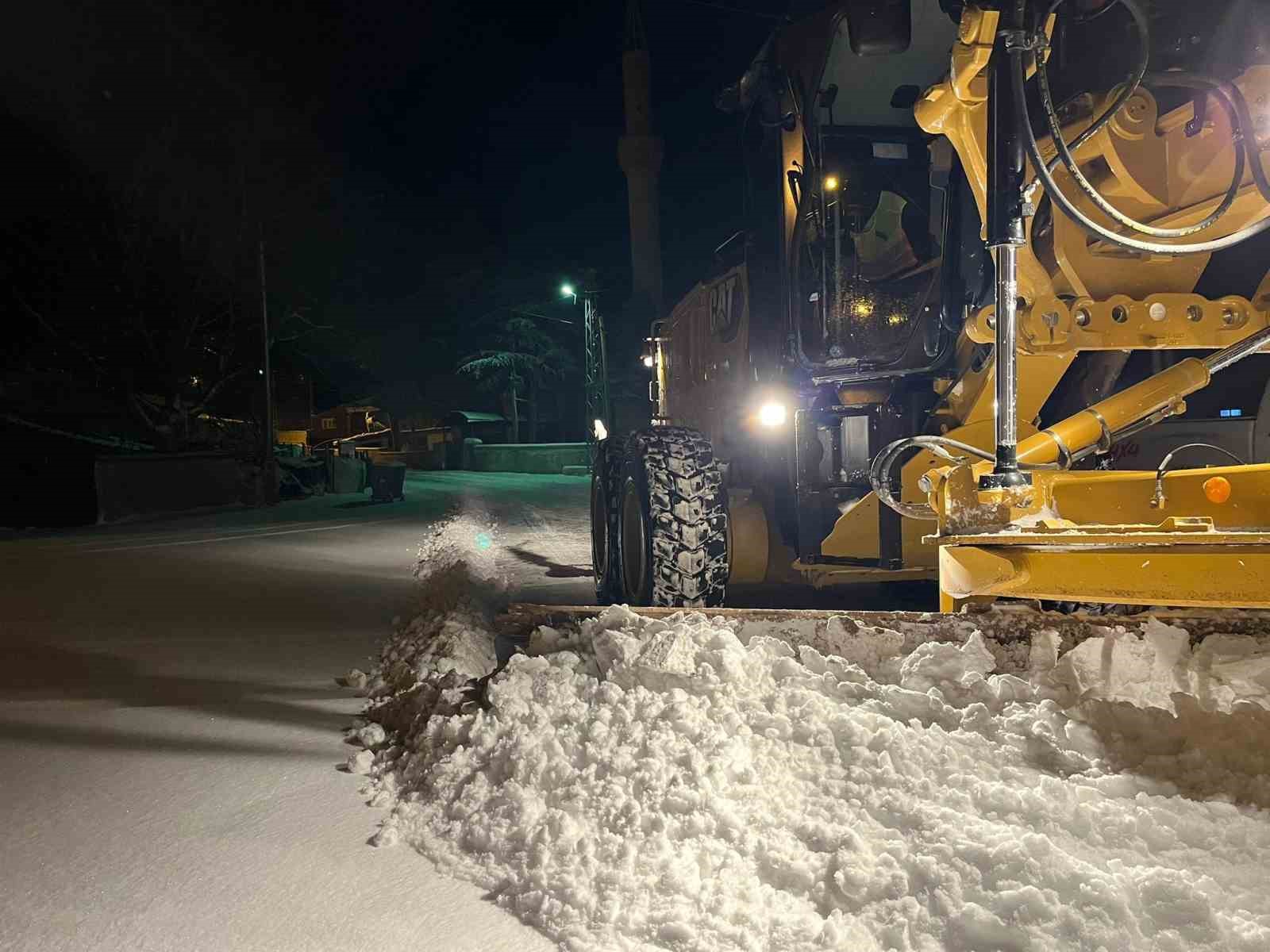 Kırşehir’de kapalı köy ve ilçe yolu bulunmuyor
