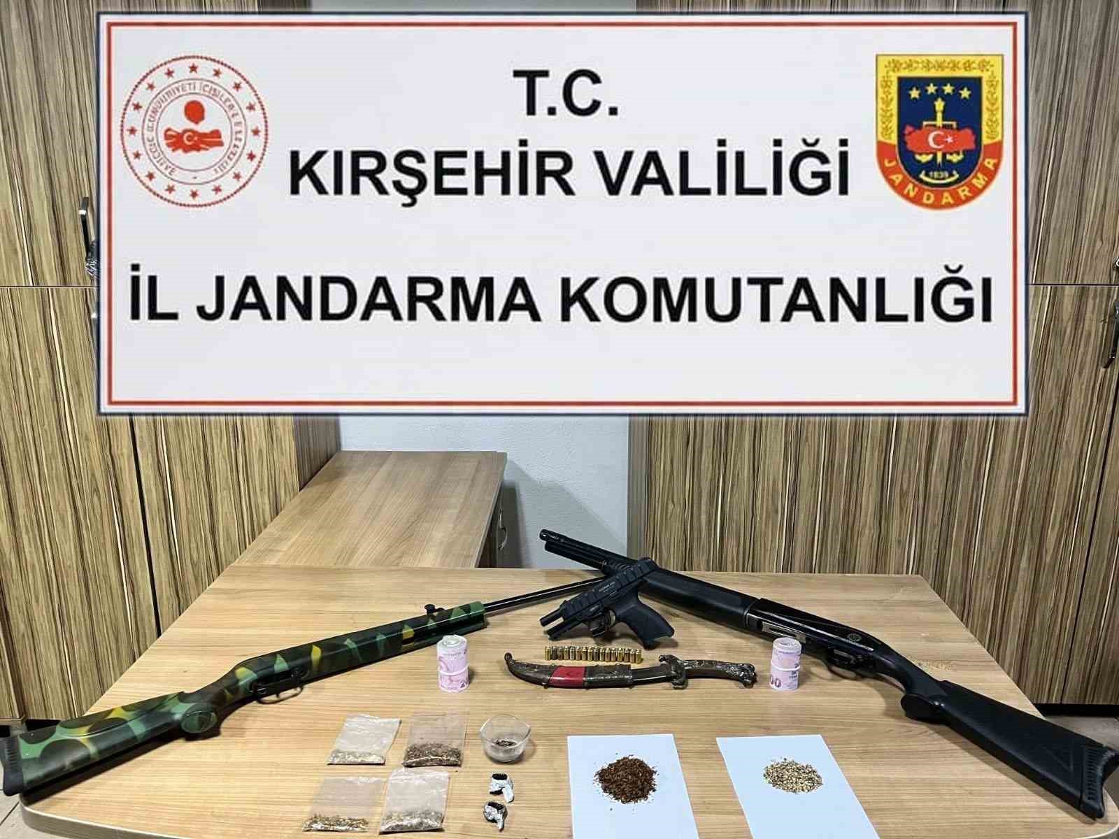 Kırşehir’de uyuşturucu operasyonu: 2  tutuklama
