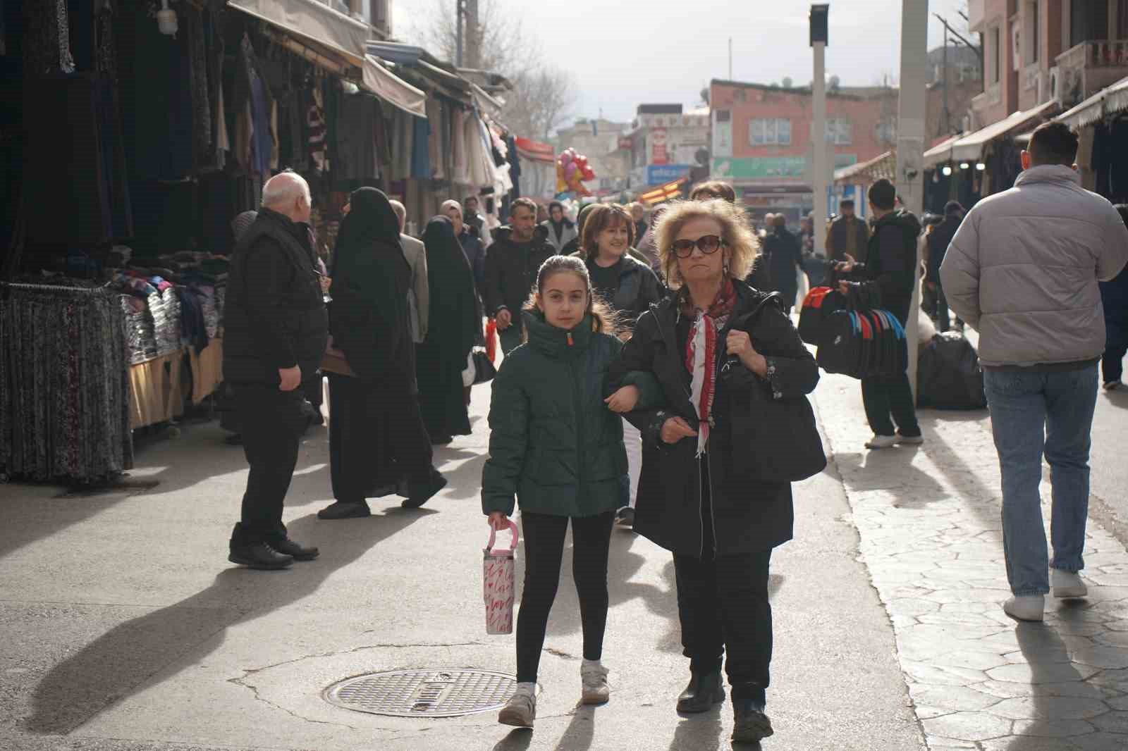 Kış ortasında sonbahar havası
