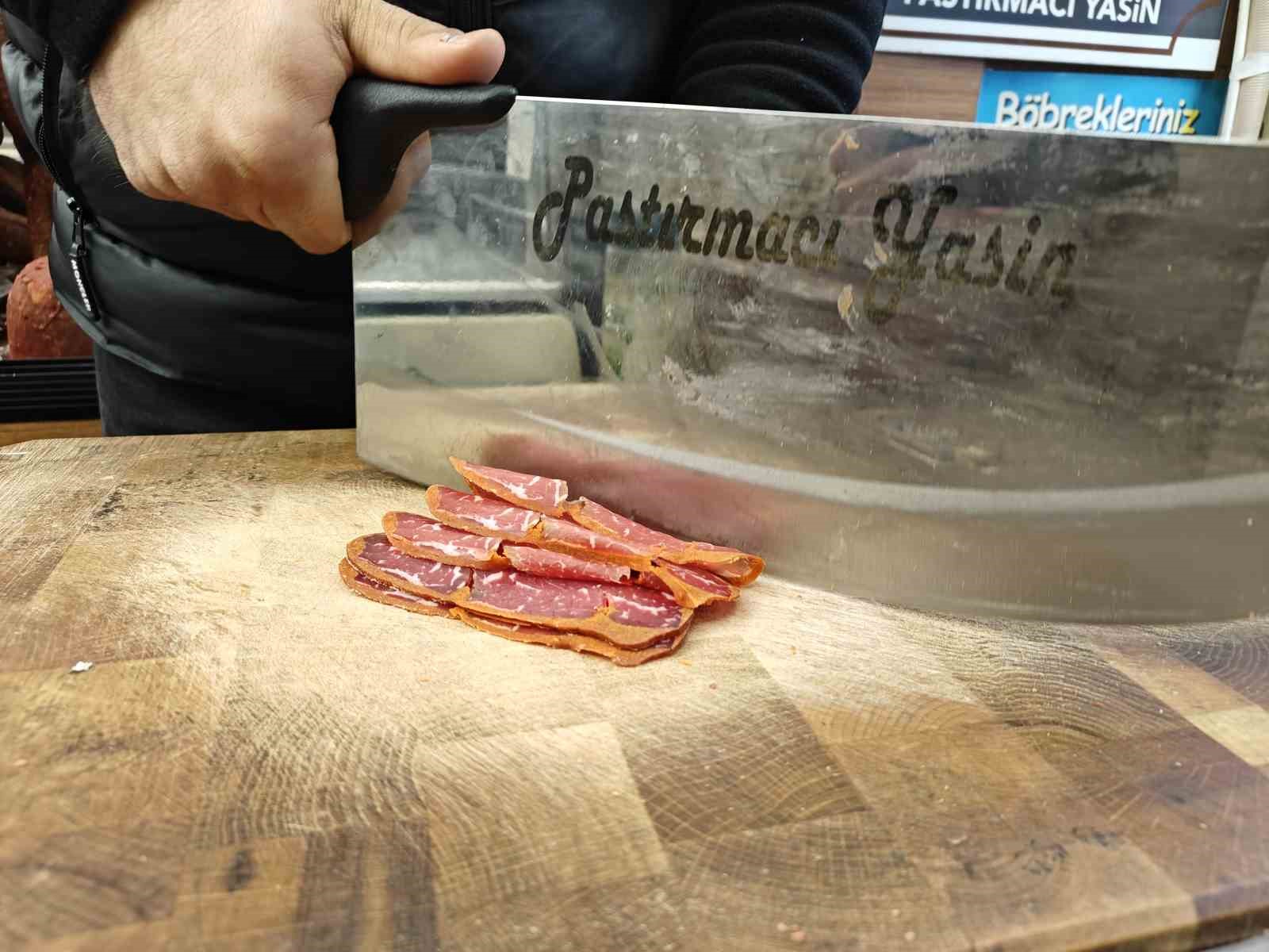 Kış sezonu pastırmacılara doping oldu
