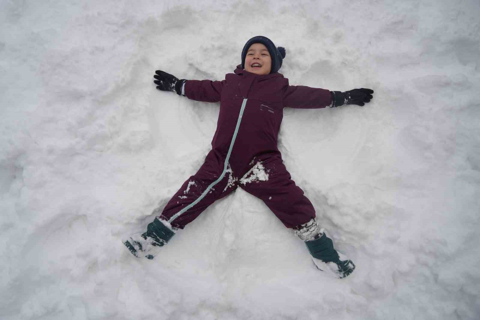 Kış turizminin gözdesi Kartepe’de kar sevinci
