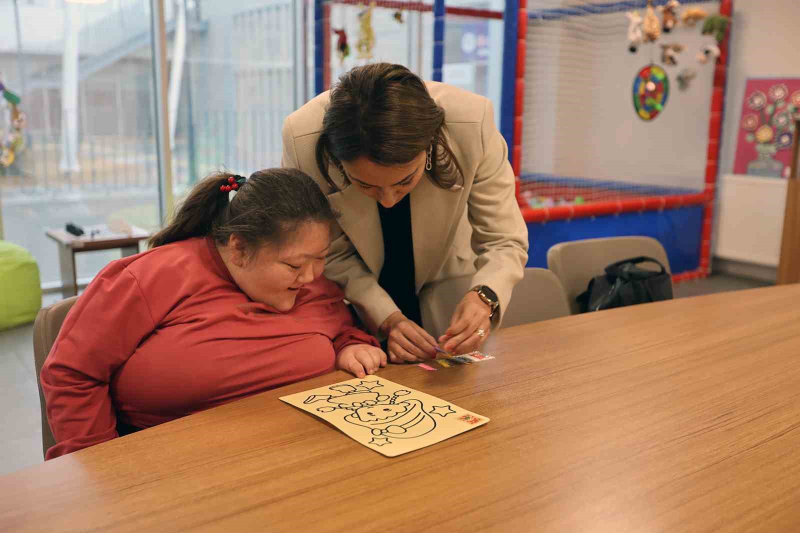 ‘Kısa Mola’ merkezleri ailelere nefes oldu
