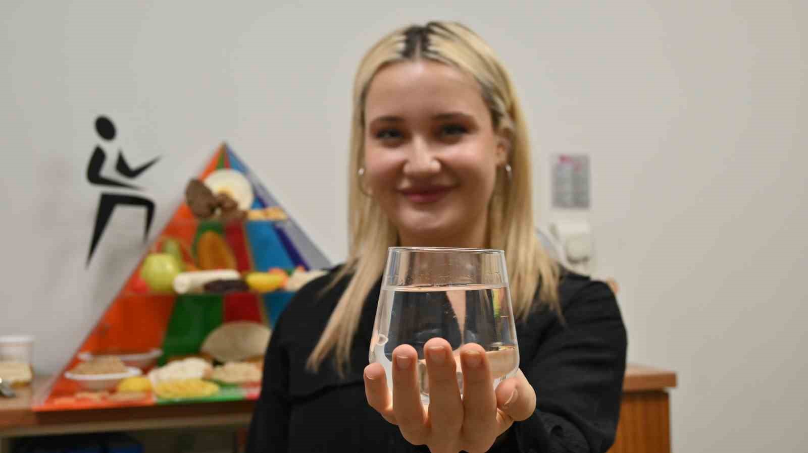 Kışın su tüketiminin azalması sağlığı tehdit ediyor
