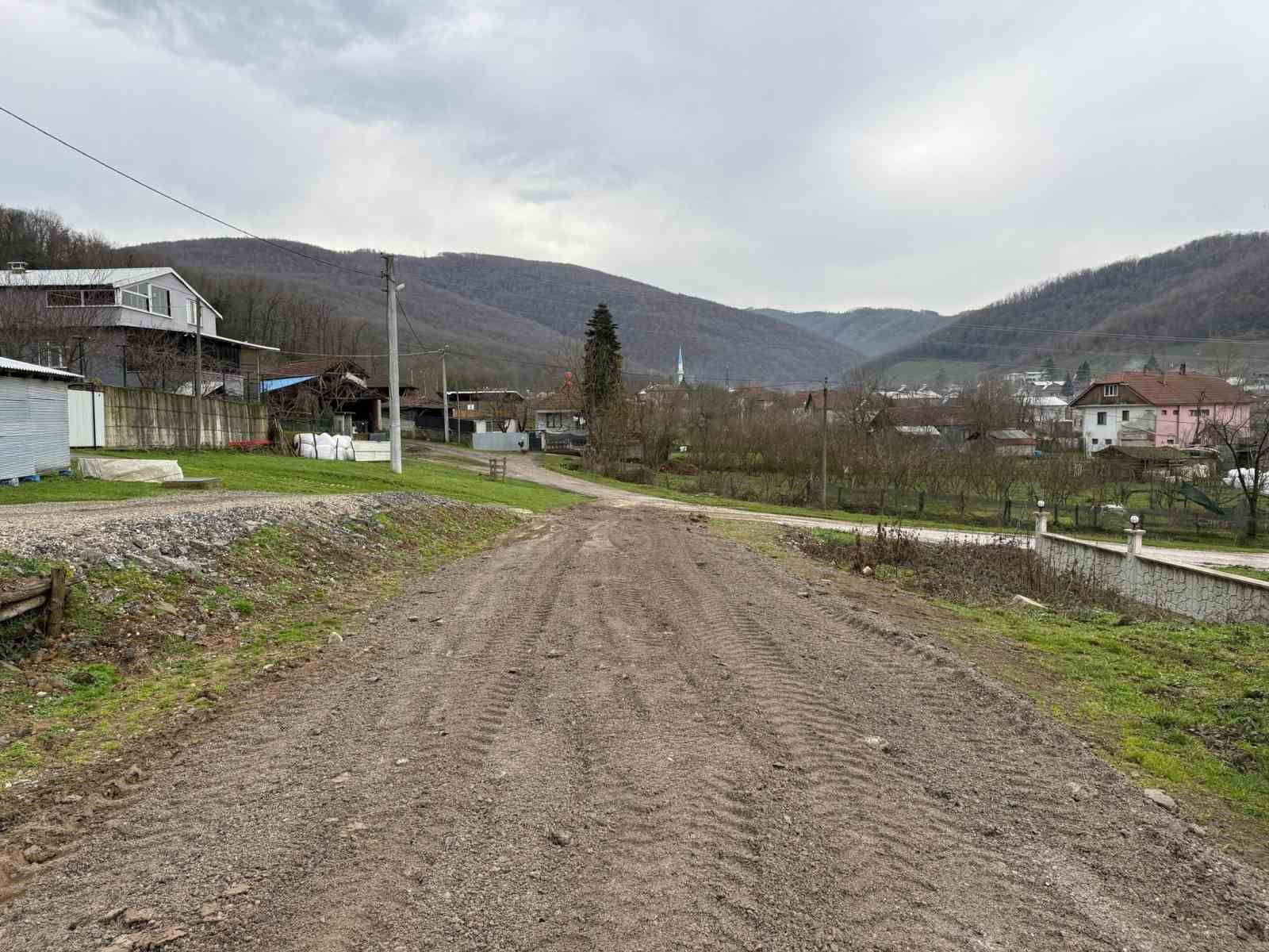 Kışında çalışmalar aralıksız sürüyor
