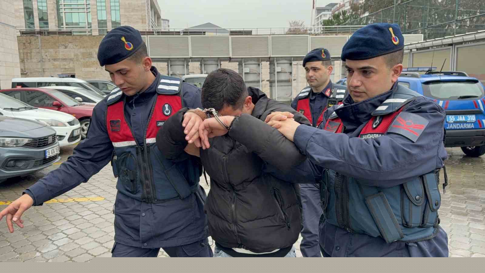 Kız arkadaşına cinsel istismar iddiasıyla gözaltına alındı
