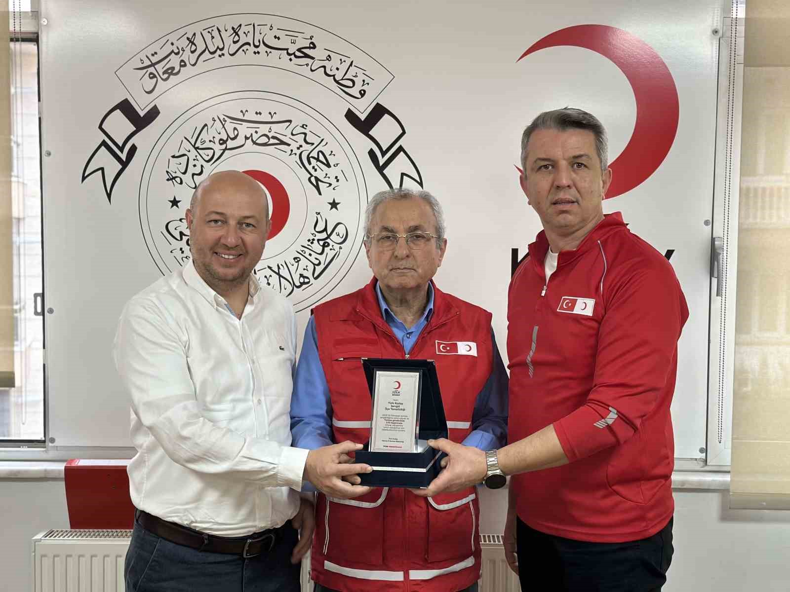 Kızılay Manisa’dan Ramazan başarısına ödül yağmuru
