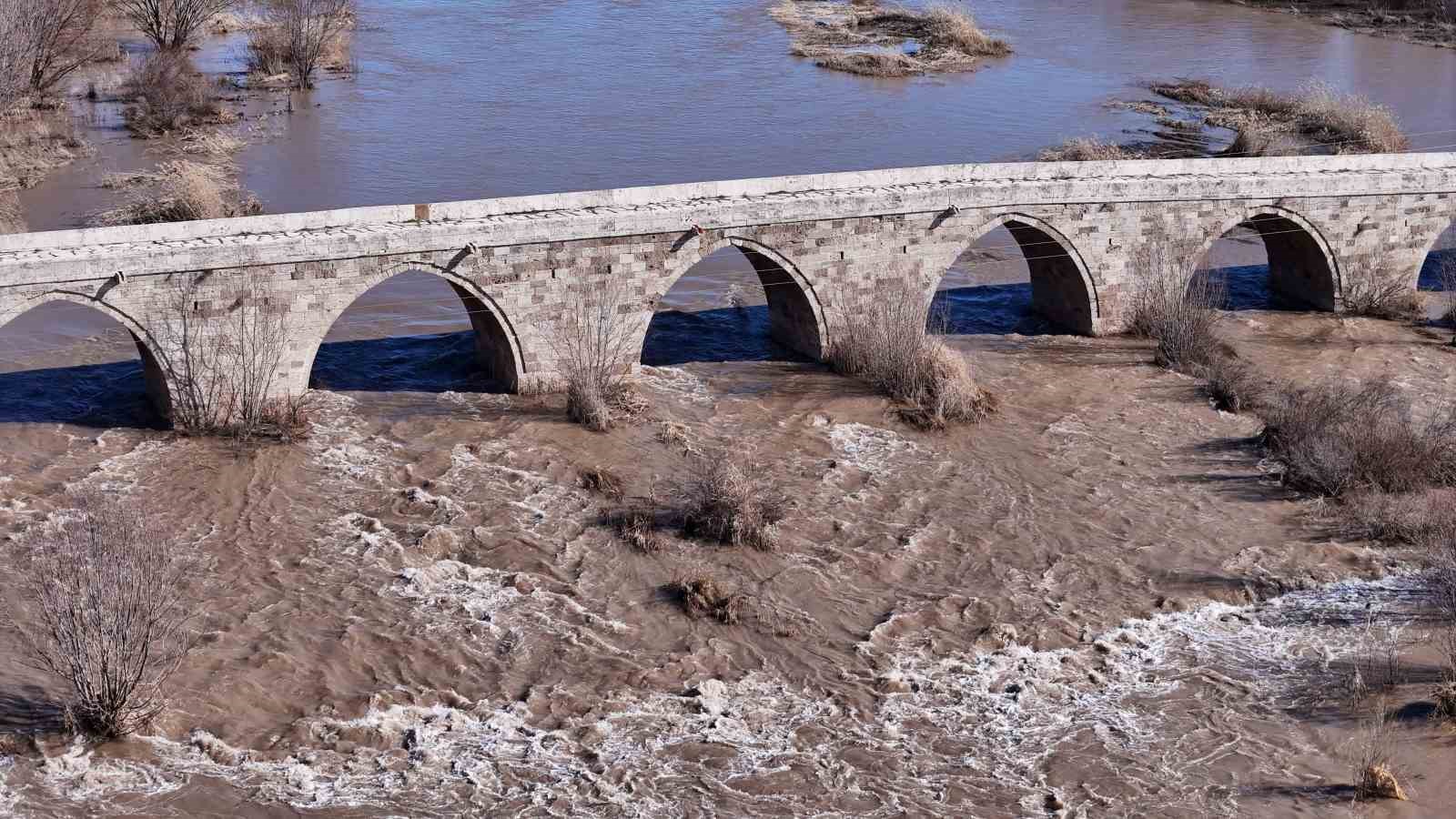 Kızılırmak’ın debisi son 15 yılın en yüksek seviyesine ulaştı
