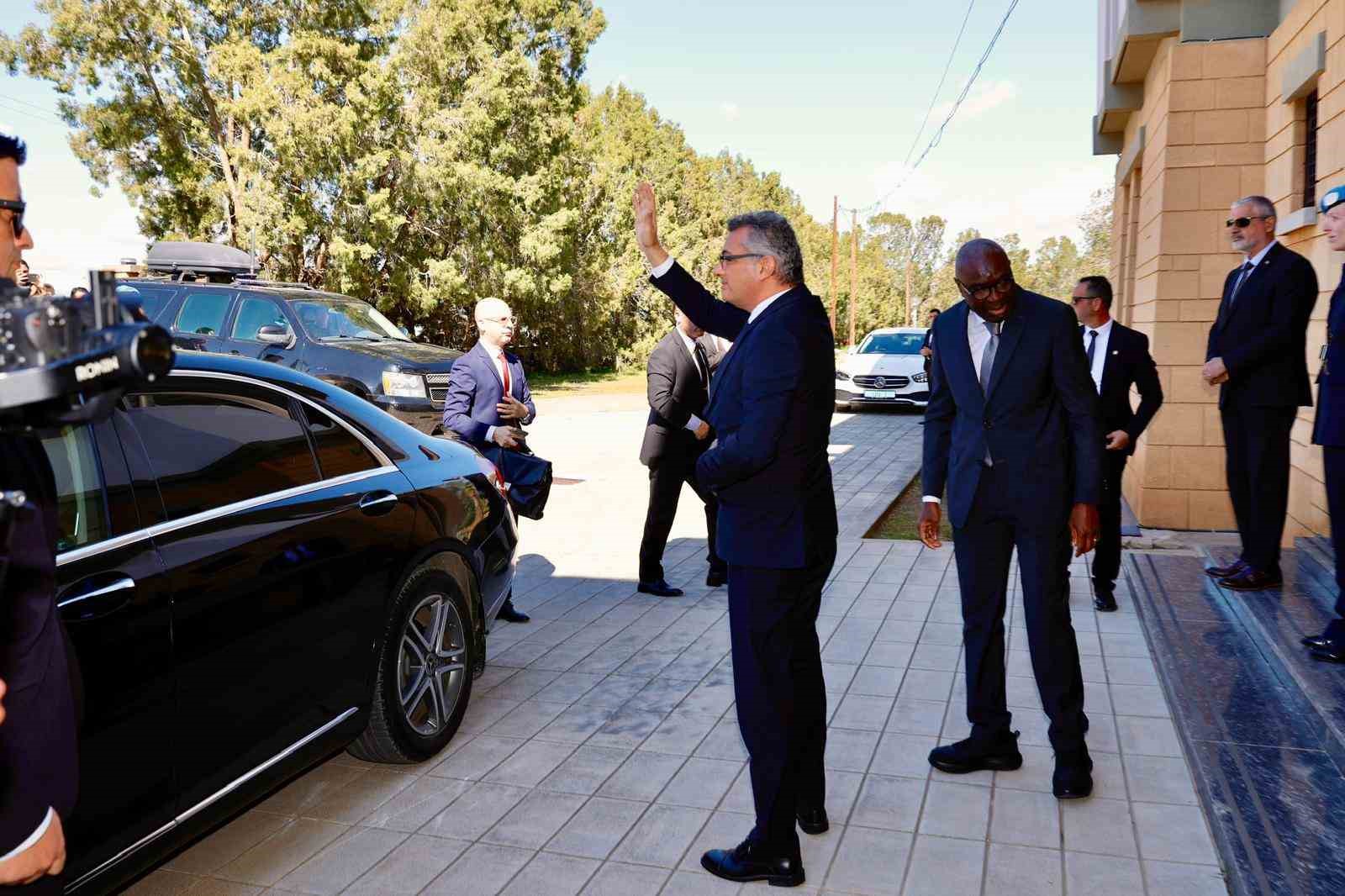 KKTC ve GKRY liderlerinden ilk baş başa görüşme
