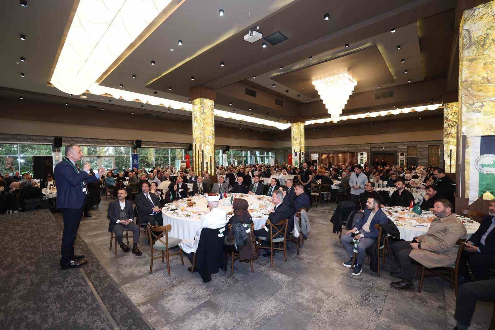 Kocaeli protokolü ve vatandaşlar Batı Trakya Türkleri için yürüdü
