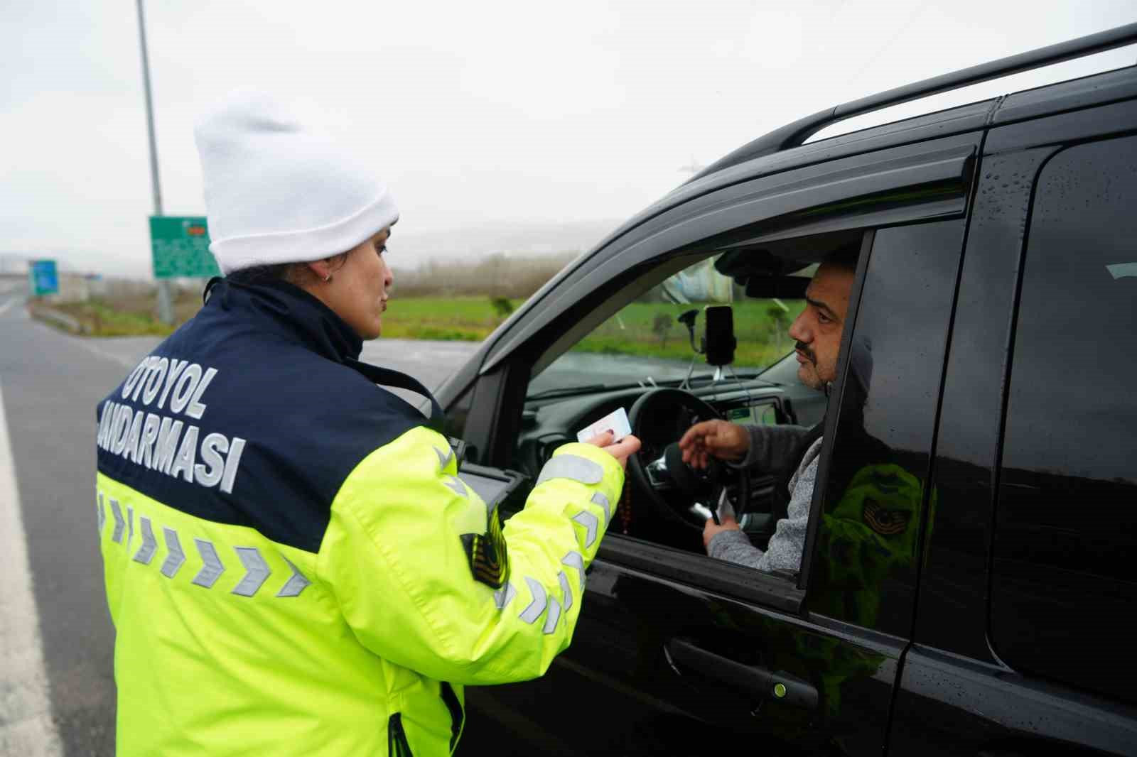Kocaeli Valisi Aktaş: "Vatandaşlarımıza hiçbir şekilde radar tuzağı kurulmayacaktır"
