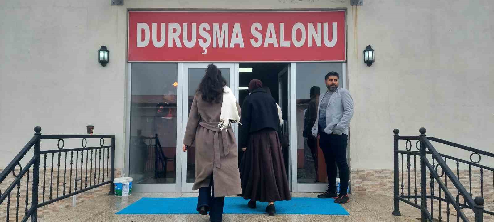 Kocaeli’de 7 kişinin hayatını kaybettiği fabrika yangını davasında üçüncü gün

