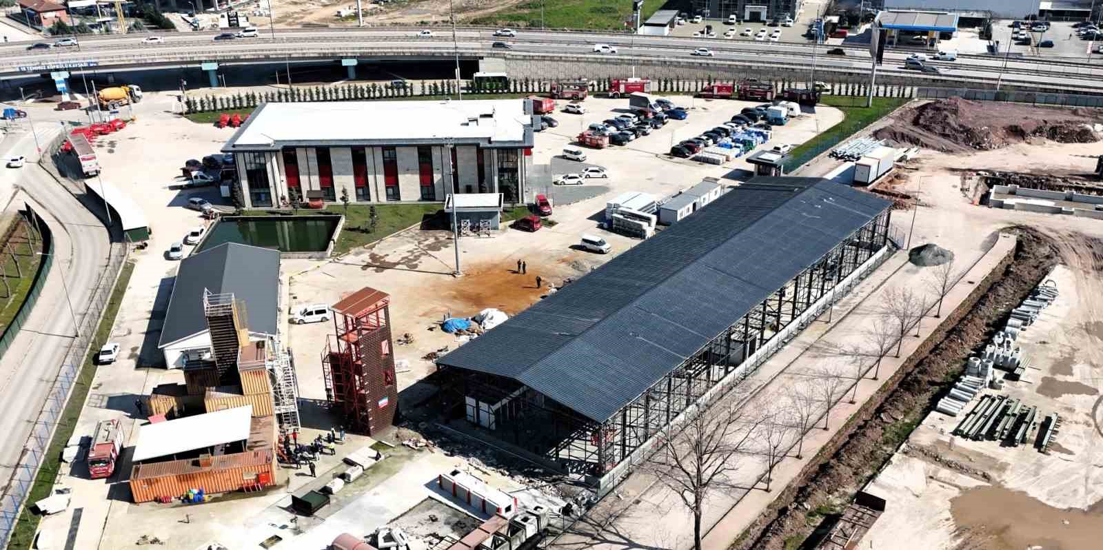 Kocaeli’de itfaiye depo binasının yüzde 80’i tamamlandı
