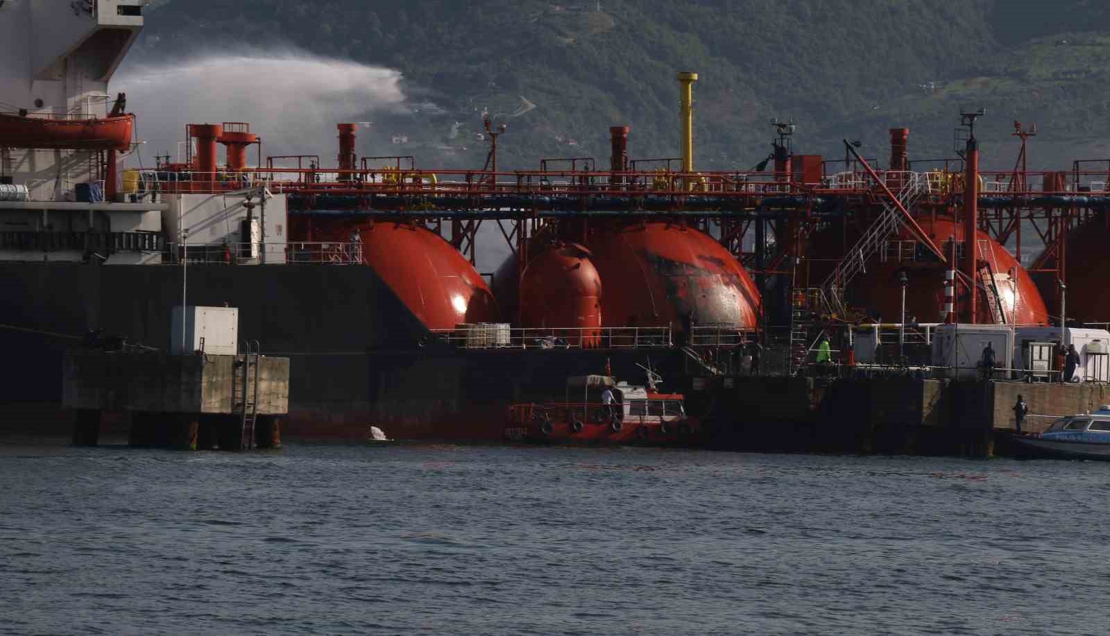 Kocaeli’de LPG tankerindeki yangın davasında 8 sanık için 15 yıla kadar hapis talebi
Kocaeli’de LPG tankerindeki yangın davasında 8 sanık için 15 yıla kadar hapis talebi