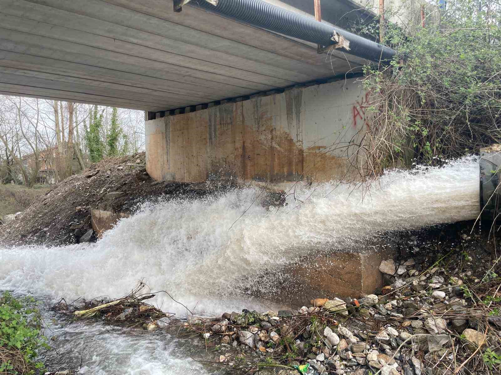 Kocaeli’nin fazla suyu Sapanca Gölü’ne gönderiliyor
