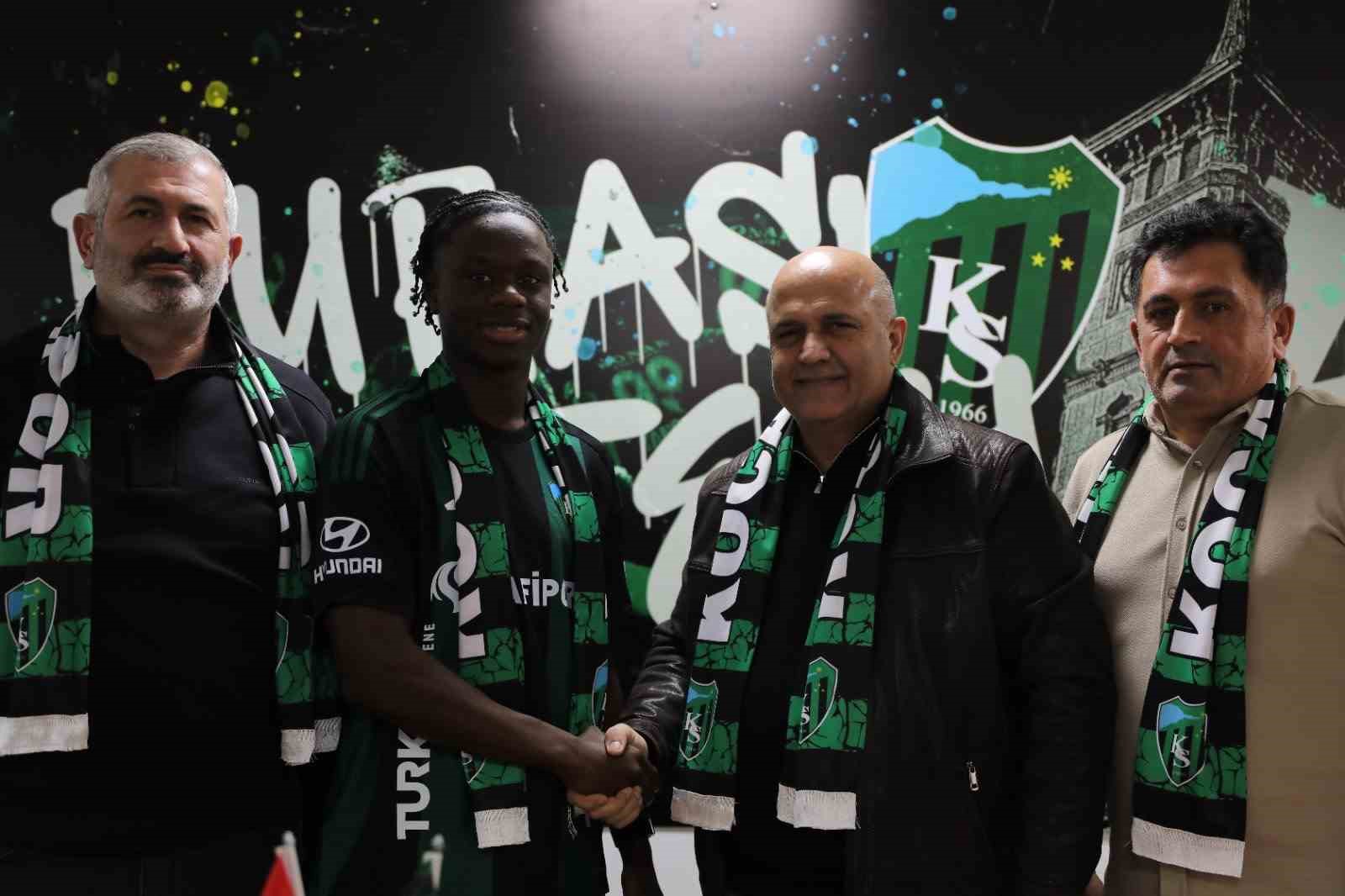 Kocaelispor, Manchester City’den Susoho’yu transfer etti
