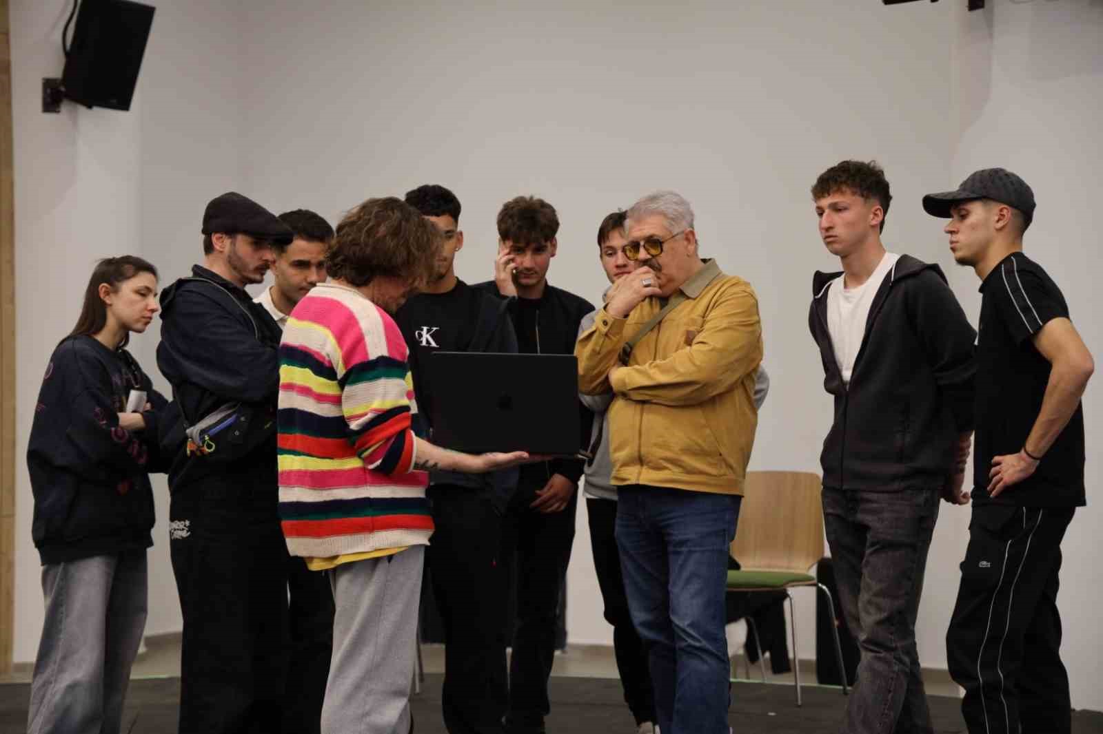 Kocaelispor’un 60 yılı sahneye taşınıyor
