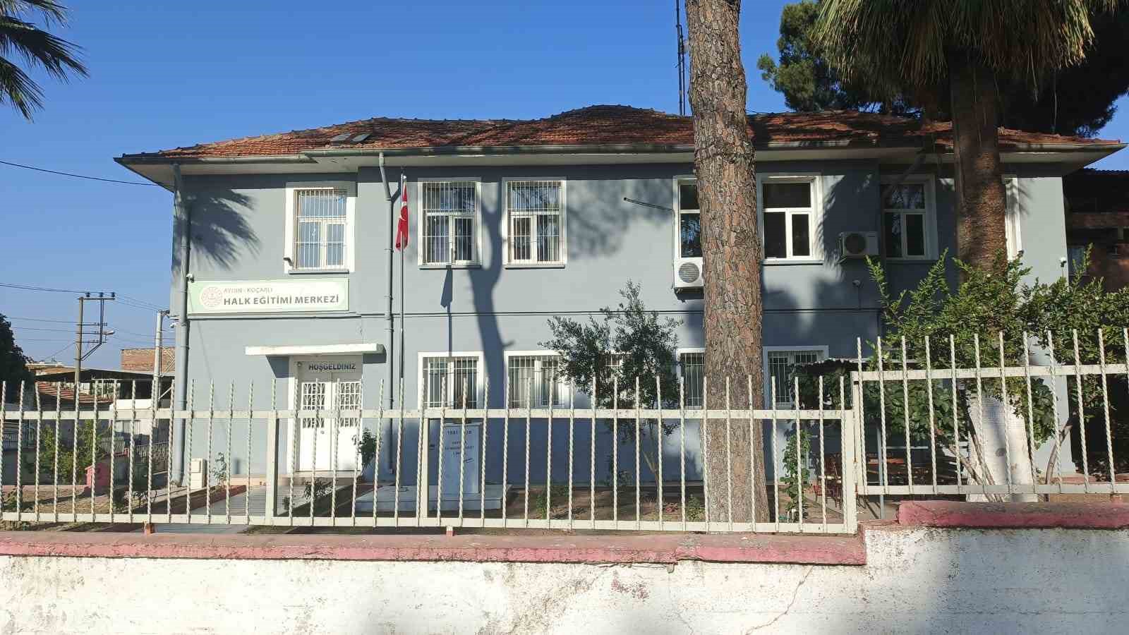 Koçarlı Halk Eğitimi Merkezi’nden Açık Öğretim kayıt duyurusu
