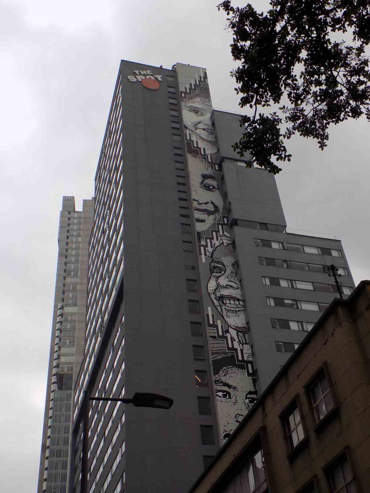 Kolombiya’da grafitiler şehrin kimliğini gözler önüne seriyor
