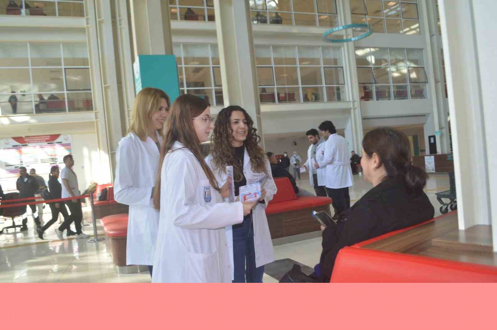 Kolon kanseriyle mücadelede erken teşhis hayat kurtarıyor
