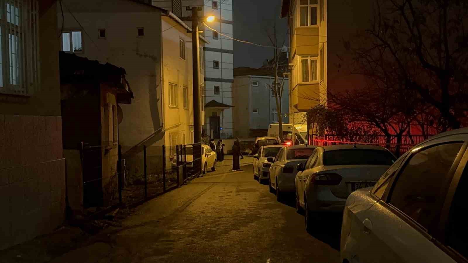 Kombiden çıkan yangın paniğe neden oldu
