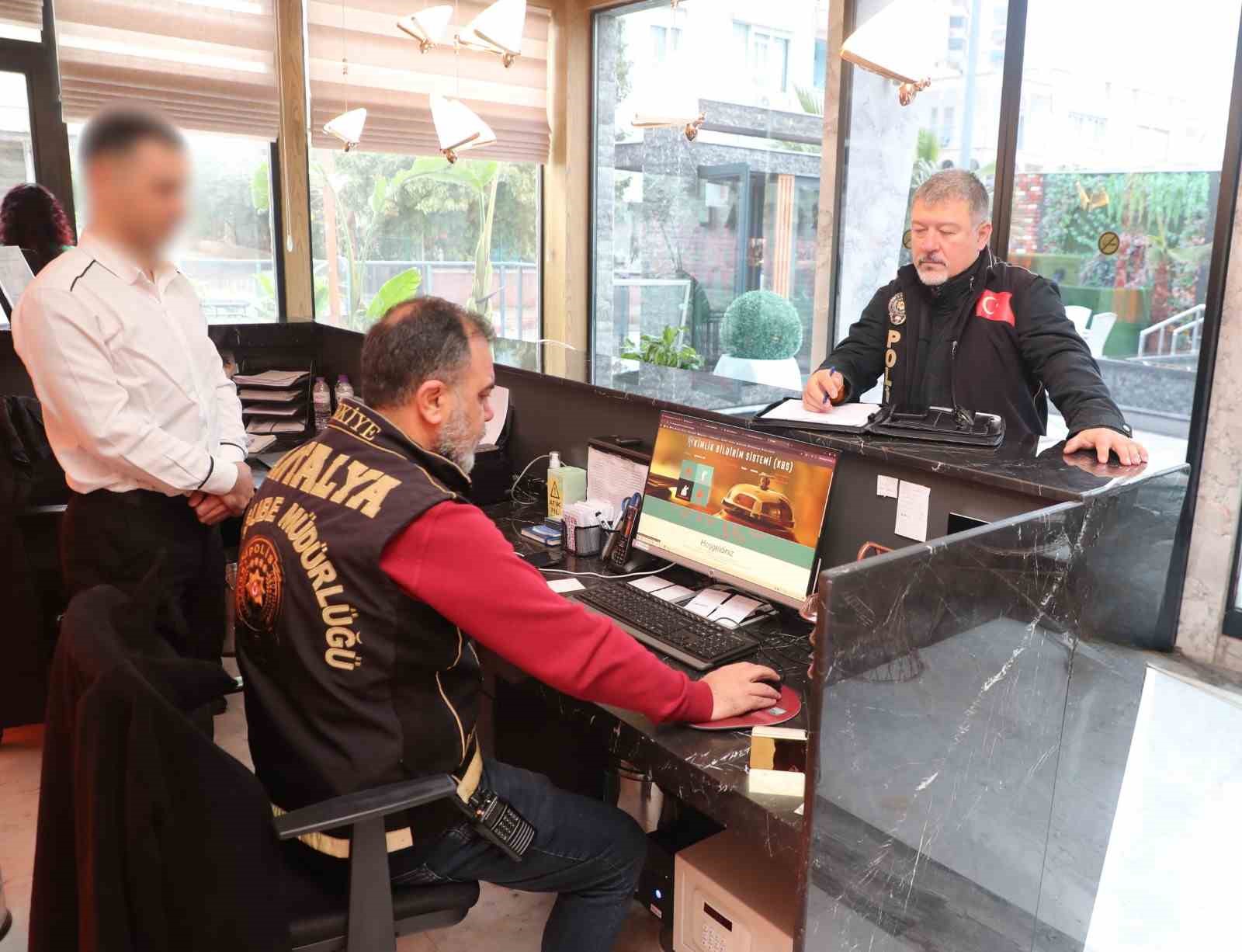 Konaklama tesisleri ve araç kiralama firmalarına yönelik eş zamanlı denetim
