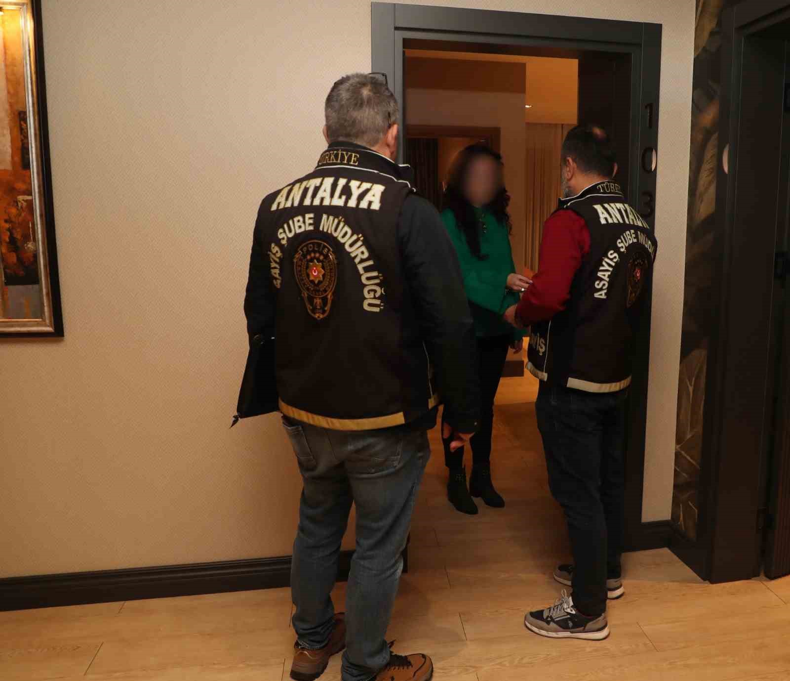 Konaklama tesisleri ve araç kiralama firmalarına yönelik eş zamanlı denetim
