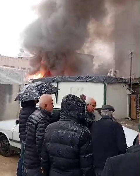 Konteynerde çıkan yangın korkuttu
