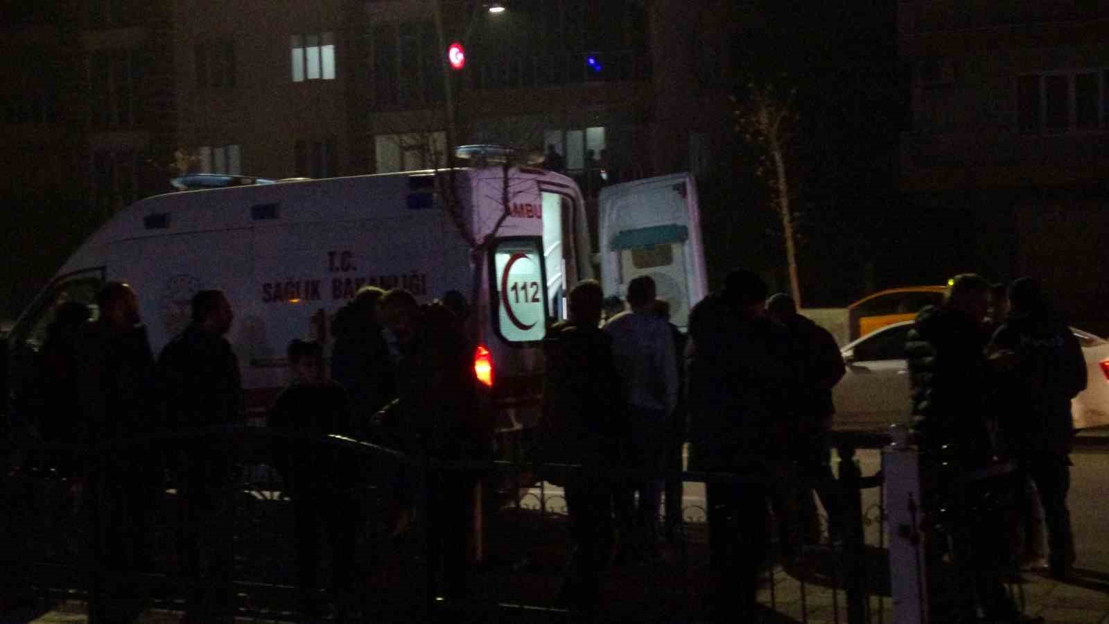 Kontrolden çıkan otomobil sulama kanalına düştü: 1 yaralı
