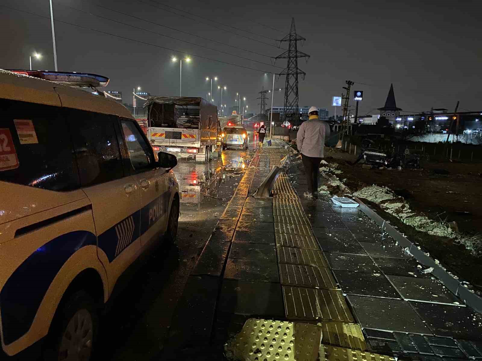 Kontrolden çıkan otomobil takla attı: 1 ölü
